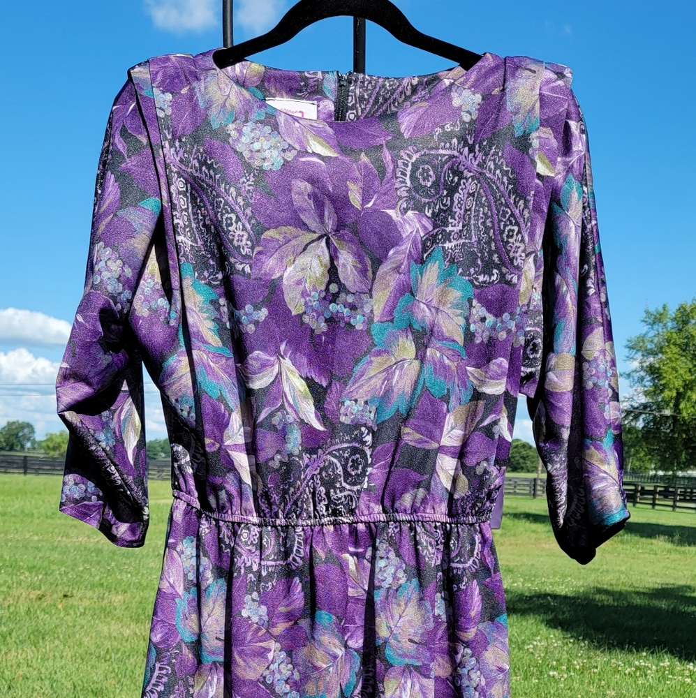 California Looks 80s Floral Dress